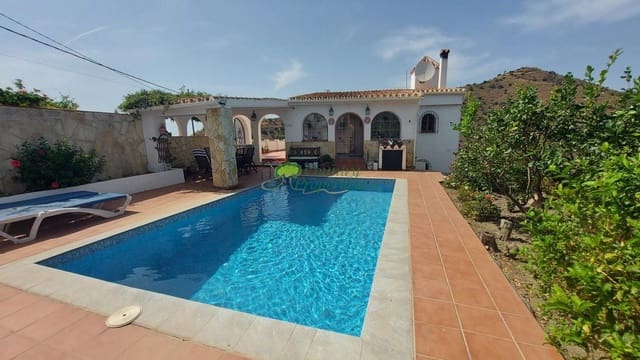 3 bedroom Finca/Country House for sale in Torrox with pool garage - € 549,000 (Ref: 10067171)