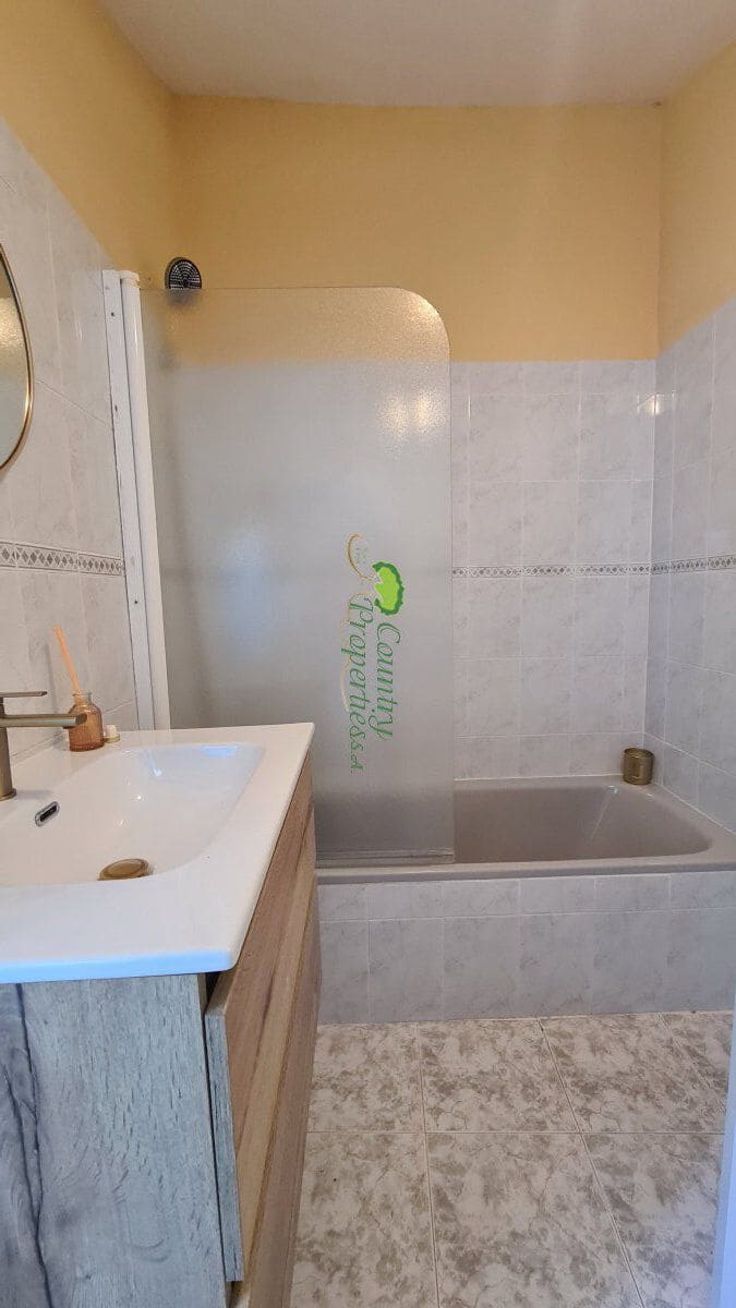 5 sypialnia Finka/Dom wiejski na sprzedaż w Canillas de Albaida z basenem garażem - 395 000 € (Ref: 10085573)