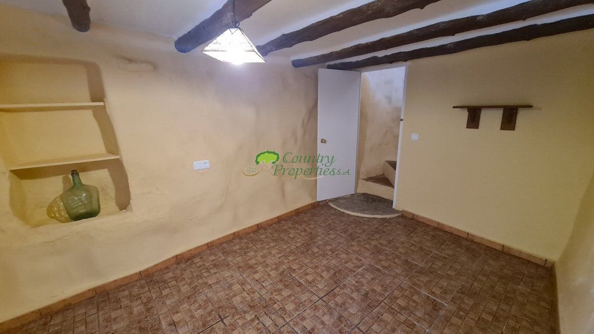 5 sypialnia Finka/Dom wiejski na sprzedaż w Canillas de Albaida z basenem garażem - 395 000 € (Ref: 10085573)