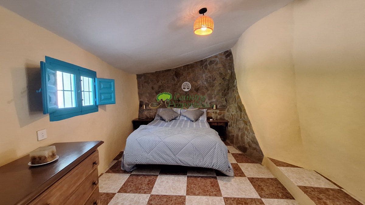 5 sypialnia Finka/Dom wiejski na sprzedaż w Canillas de Albaida z basenem garażem - 395 000 € (Ref: 10085573)