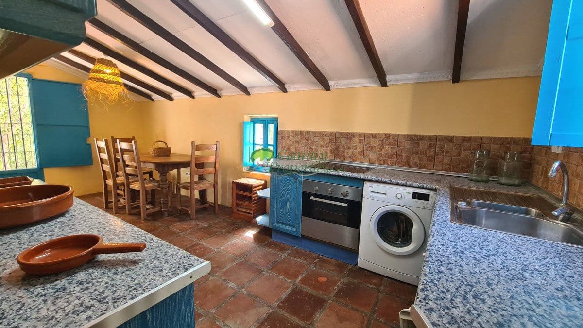 5 sypialnia Finka/Dom wiejski na sprzedaż w Canillas de Albaida z basenem garażem - 395 000 € (Ref: 10085573)
