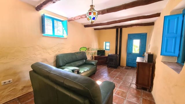 5 soverom Finca/Herregård til salgs i Canillas de Albaida med svømmebasseng garasje - € 395 000 (Ref: 10085573)