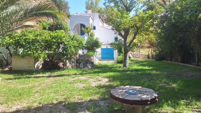 5 soverom Finca/Herregård til salgs i Canillas de Albaida med svømmebasseng garasje - € 395 000 (Ref: 10085573)