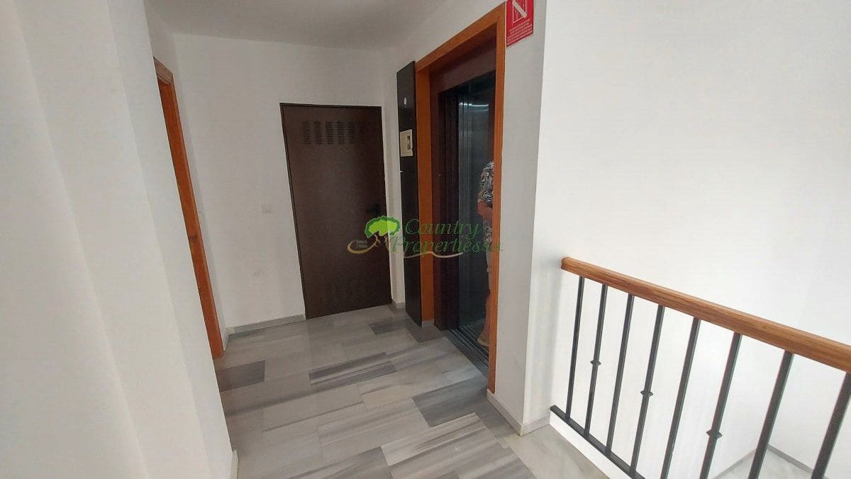 Ático de 3 habitaciones en Salobreña en venta con garaje - 310.000 € (Ref: 10139296)