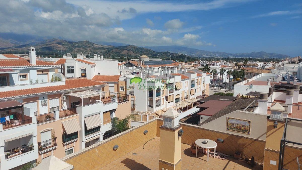 Ático de 3 habitaciones en Salobreña en venta con garaje - 310.000 € (Ref: 10139296)