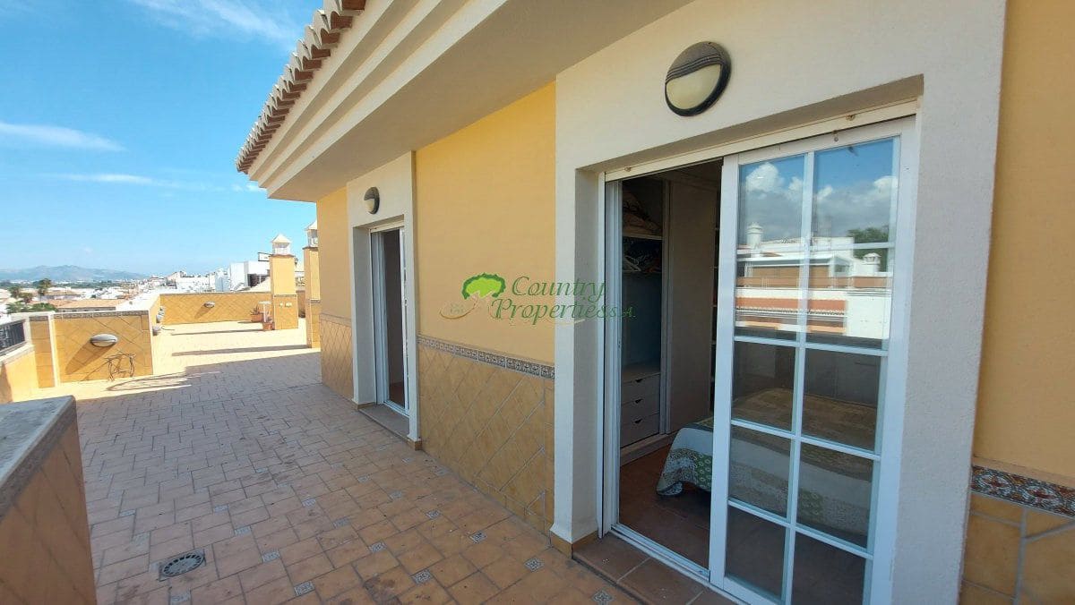 Ático de 3 habitaciones en Salobreña en venta con garaje - 310.000 € (Ref: 10139296)