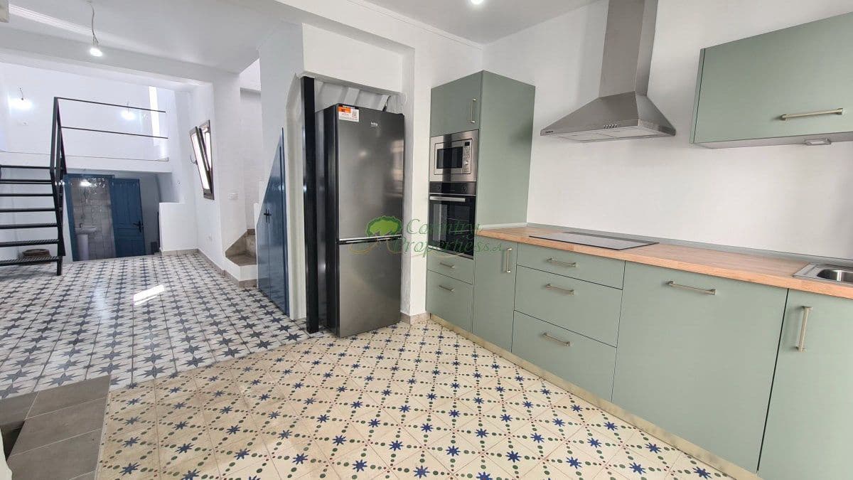 2 quarto Casa em Banda para venda em Competa - 289 000 € (Ref: 10141763)