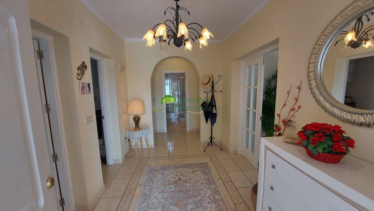 7 soveværelse Finca/Landehus til salg i Archez med swimmingpool - € 1.495.000 (Ref: 10146331)