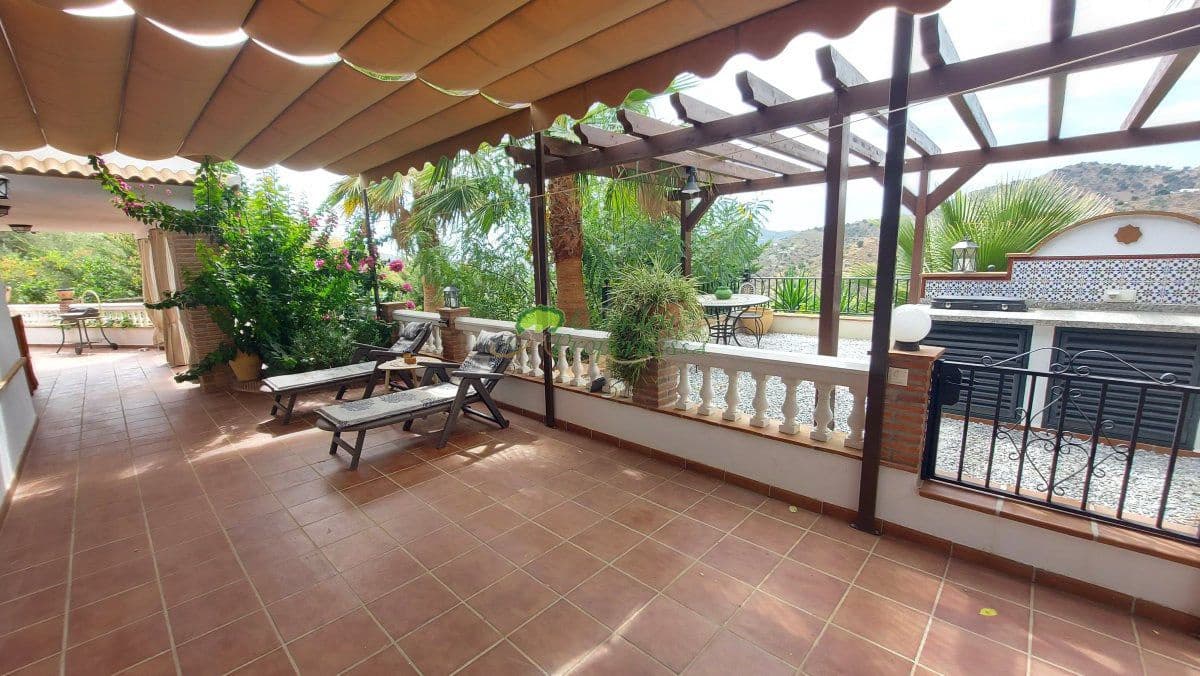 7 soveværelse Finca/Landehus til salg i Archez med swimmingpool - € 1.495.000 (Ref: 10146331)