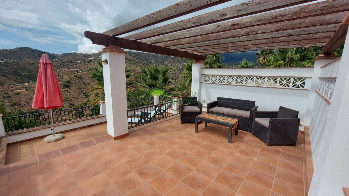 7 soveværelse Finca/Landehus til salg i Archez med swimmingpool - € 1.495.000 (Ref: 10146331)