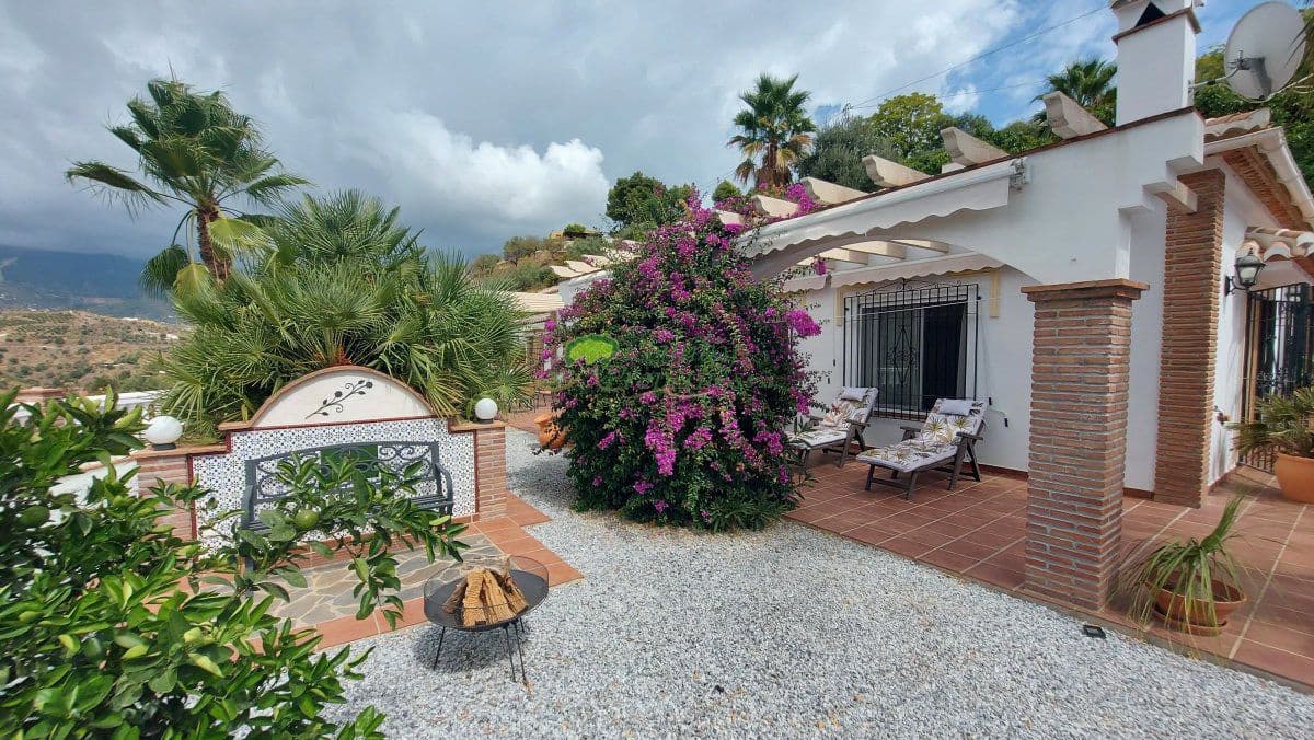 7 soveværelse Finca/Landehus til salg i Archez med swimmingpool - € 1.495.000 (Ref: 10146331)