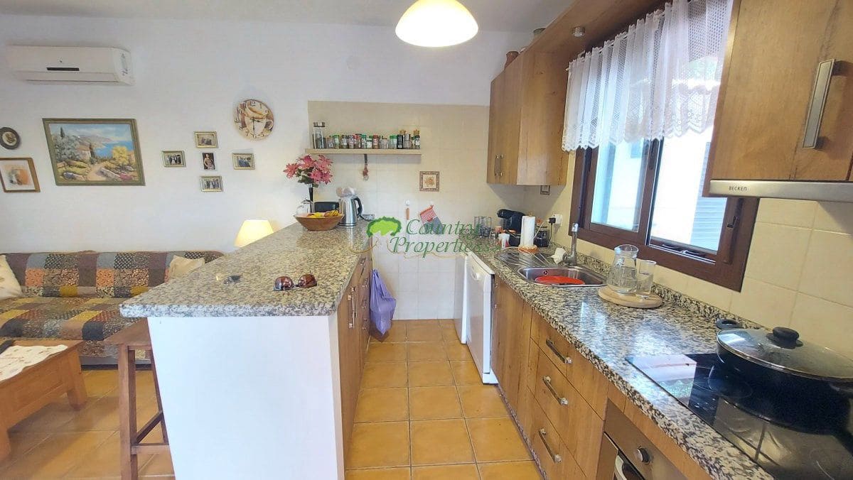 7 soveværelse Finca/Landehus til salg i Archez med swimmingpool - € 1.495.000 (Ref: 10146331)