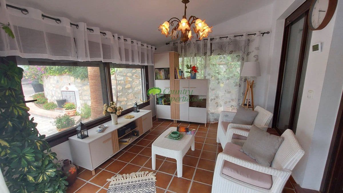 7 soveværelse Finca/Landehus til salg i Archez med swimmingpool - € 1.495.000 (Ref: 10146331)
