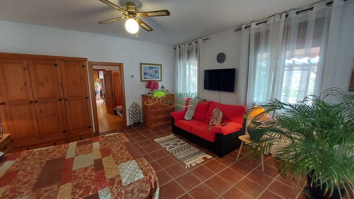 7 soveværelse Finca/Landehus til salg i Archez med swimmingpool - € 1.495.000 (Ref: 10146331)