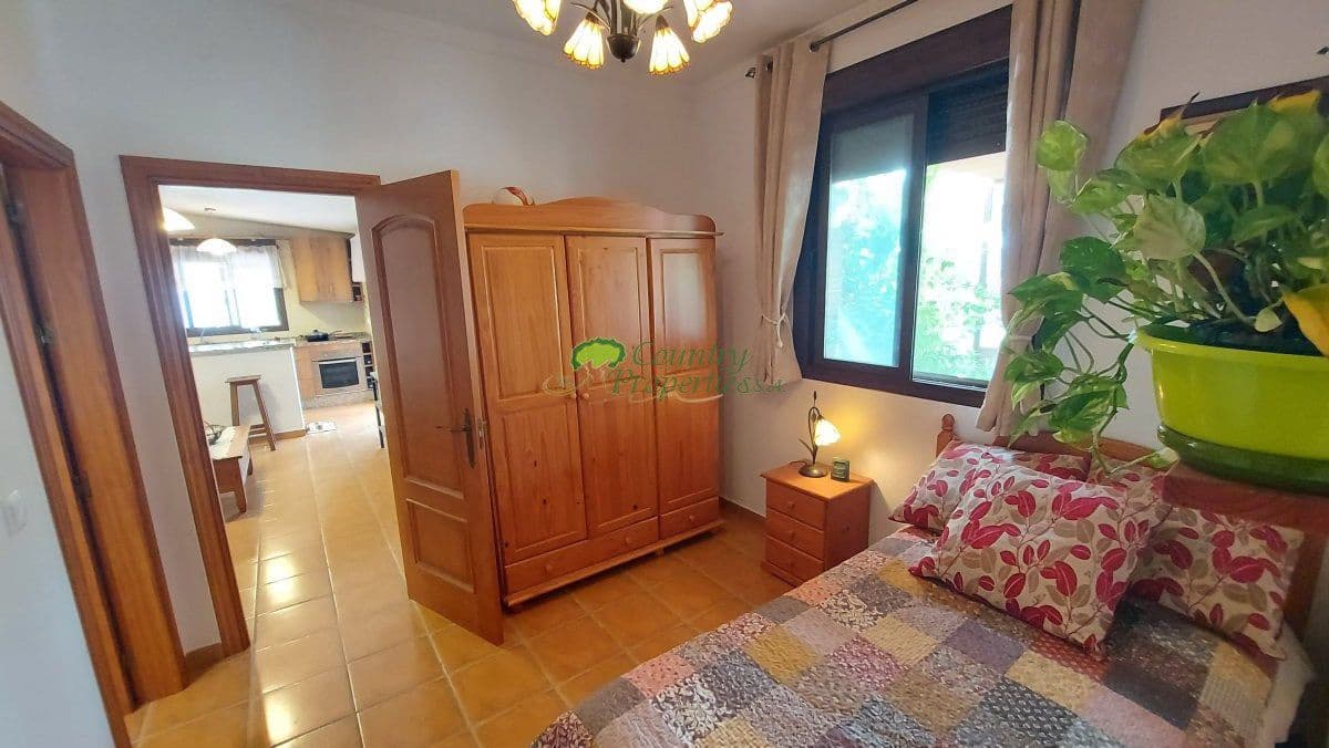 7 soveværelse Finca/Landehus til salg i Archez med swimmingpool - € 1.495.000 (Ref: 10146331)