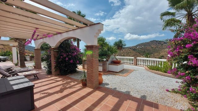 7 soveværelse Finca/Landehus til salg i Archez med swimmingpool - € 1.495.000 (Ref: 10146331)