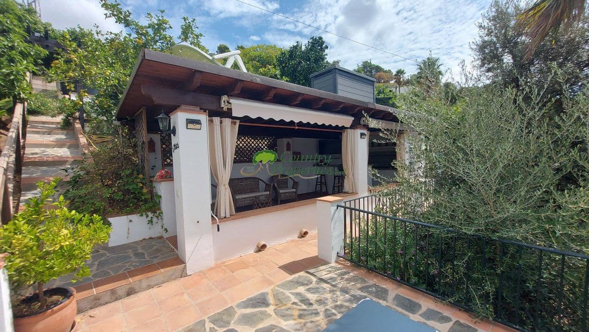 7 soveværelse Finca/Landehus til salg i Archez med swimmingpool - € 1.495.000 (Ref: 10146331)