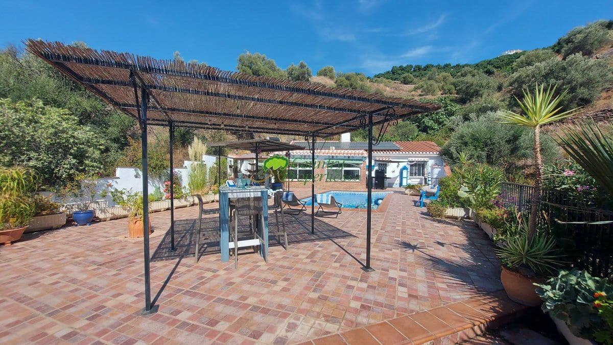 3 camera da letto Finca/Casa di Campagna in vendita in Torrox con piscina garage - 495.000 € (Rif: 10154822)