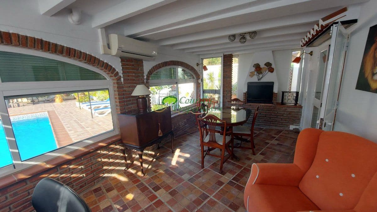 3 camera da letto Finca/Casa di Campagna in vendita in Torrox con piscina garage - 495.000 € (Rif: 10154822)