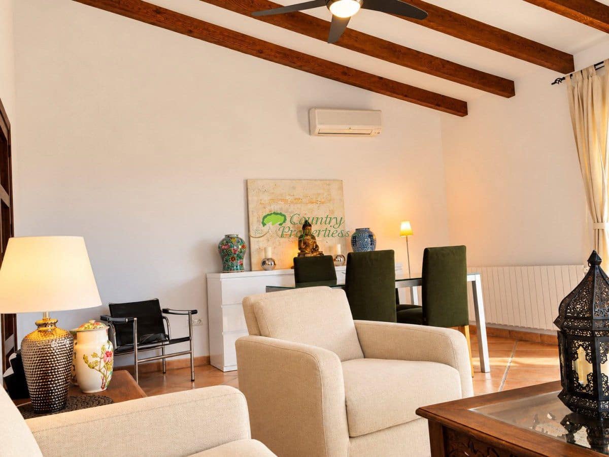Finca/Casa Rural de 3 habitaciones en Cómpeta en venta con piscina - 595.000 € (Ref: 10157419)