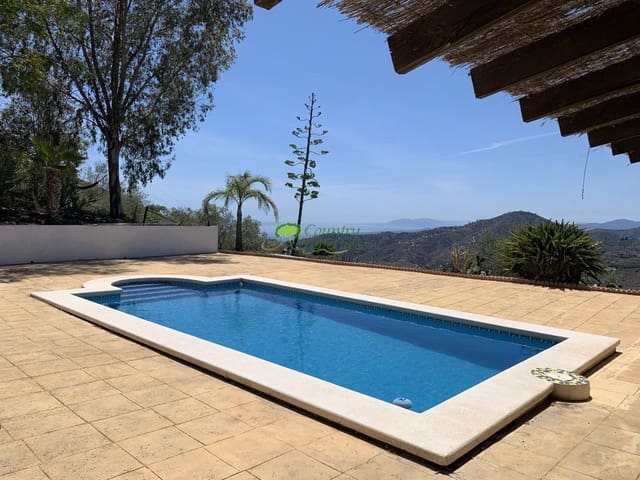 Finca/Casa Rural de 3 habitaciones en Cómpeta en venta con piscina - 595.000 € (Ref: 10157419)