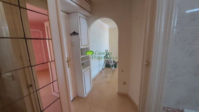 1 makuuhuone Huoneisto myytävänä paikassa Torrox mukana uima-altaan - 239 900 € (Ref: 10157420)