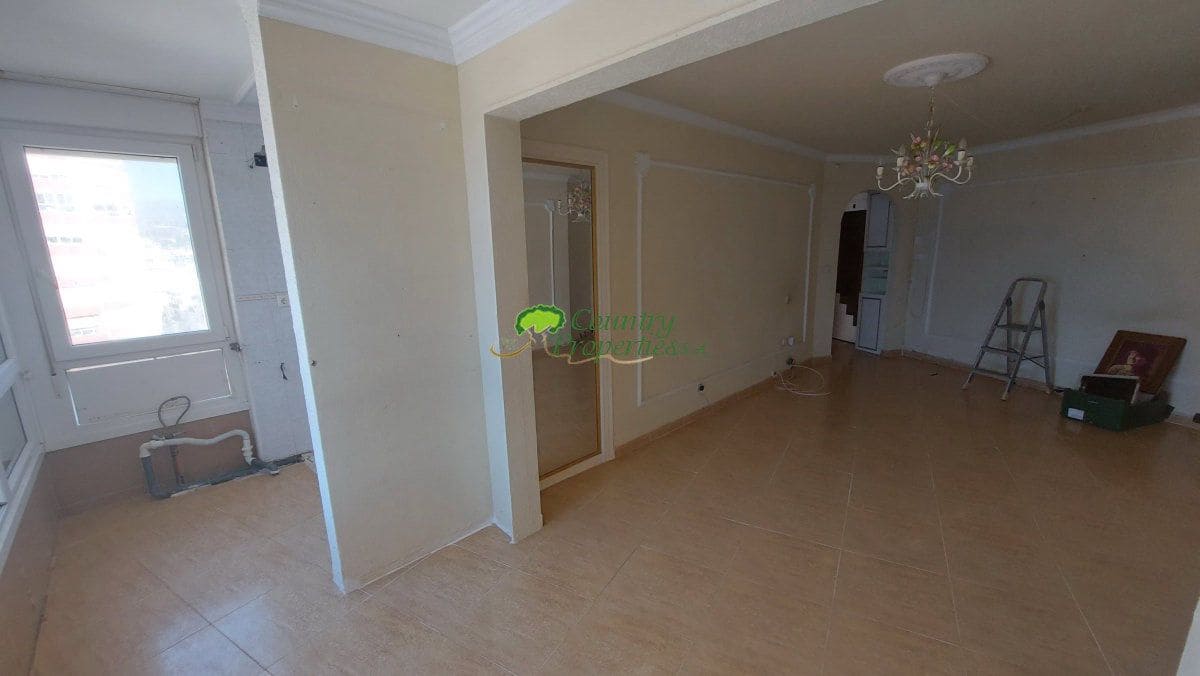 1 makuuhuone Huoneisto myytävänä paikassa Torrox mukana uima-altaan - 239 900 € (Ref: 10157420)