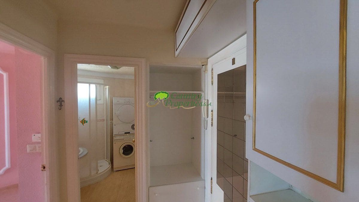 1 makuuhuone Huoneisto myytävänä paikassa Torrox mukana uima-altaan - 239 900 € (Ref: 10157420)