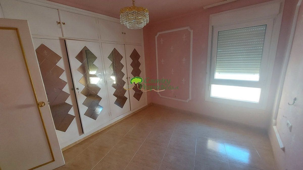 1 makuuhuone Huoneisto myytävänä paikassa Torrox mukana uima-altaan - 239 900 € (Ref: 10157420)