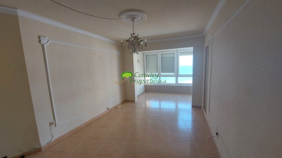 1 makuuhuone Huoneisto myytävänä paikassa Torrox mukana uima-altaan - 239 900 € (Ref: 10157420)