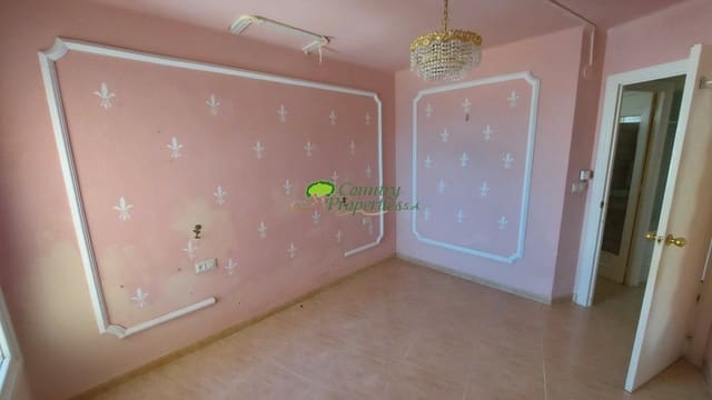 1 makuuhuone Huoneisto myytävänä paikassa Torrox mukana uima-altaan - 239 900 € (Ref: 10157420)