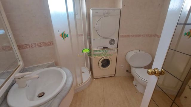 1 makuuhuone Huoneisto myytävänä paikassa Torrox mukana uima-altaan - 239 900 € (Ref: 10157420)