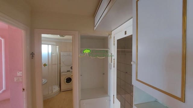 1 makuuhuone Huoneisto myytävänä paikassa Torrox mukana uima-altaan - 239 900 € (Ref: 10157420)