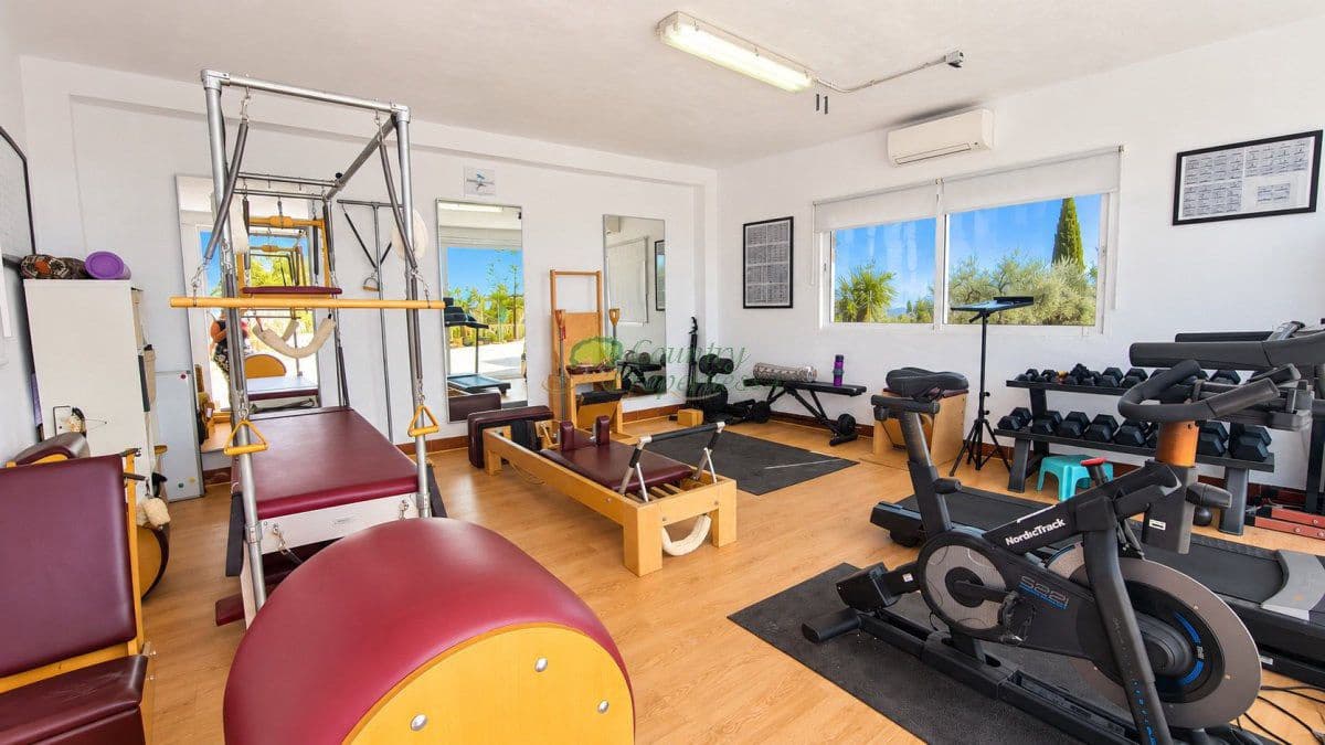 5 sypialnia Finka/Dom wiejski na sprzedaż w Competa z basenem garażem - 790 000 € (Ref: 10159123)