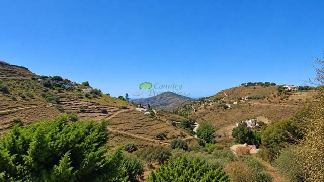 Finca/Casa Rural de 5 habitaciones en Cómpeta en venta con piscina garaje - 790.000 € (Ref: 10159123)