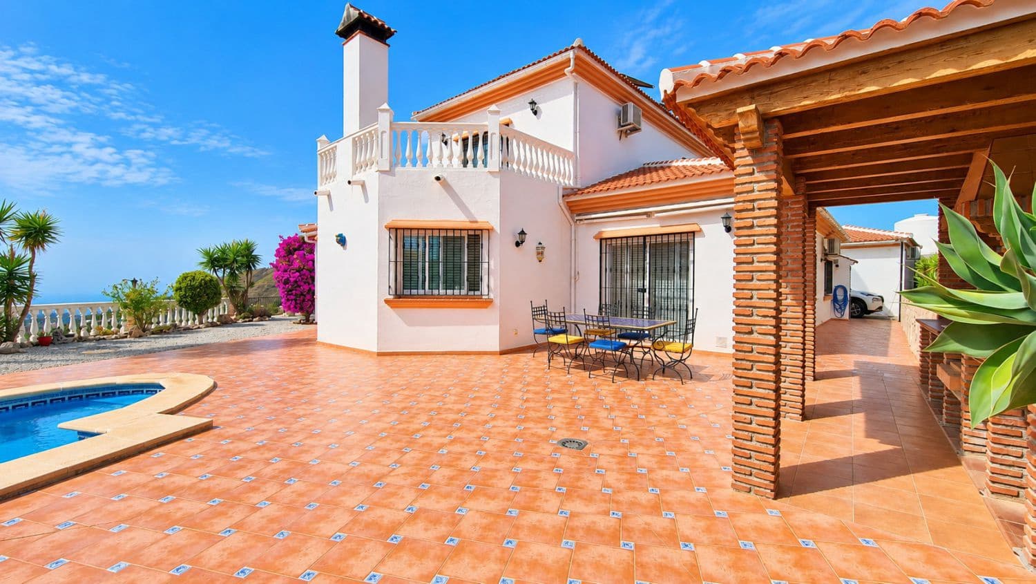 5 sypialnia Finka/Dom wiejski na sprzedaż w Competa z basenem garażem - 790 000 € (Ref: 10159123)
