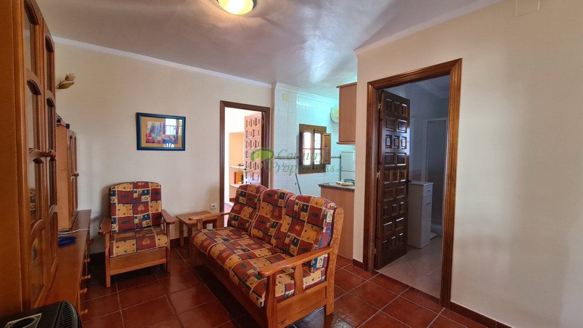 2 quarto Casa em Banda para venda em Canillas de Albaida - 135 000 € (Ref: 10161058)