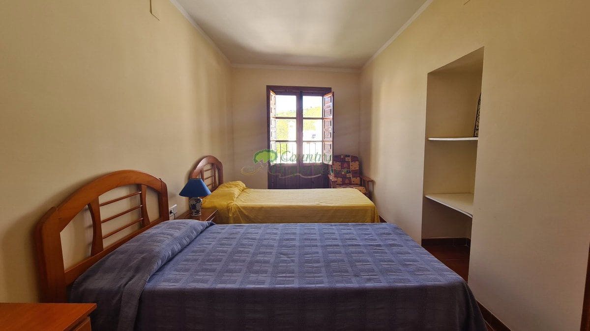 2 quarto Casa em Banda para venda em Canillas de Albaida - 135 000 € (Ref: 10161058)