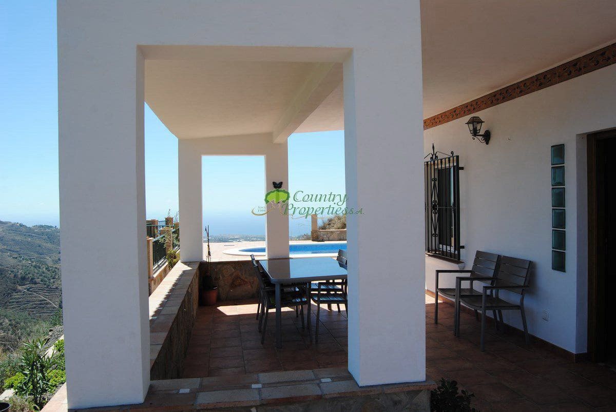 3 soveværelse Finca/Landehus til salg i Arenas - € 428.000 (Ref: 10164700)