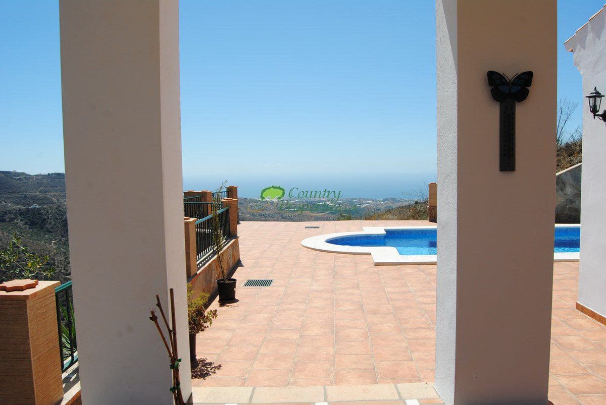 3 soveværelse Finca/Landehus til salg i Arenas - € 428.000 (Ref: 10164700)
