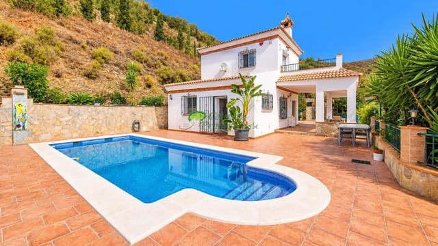 3 sovrum Finca/Hus på landet till salu i Arenas med pool - 428 000 € (Ref: 10164700)