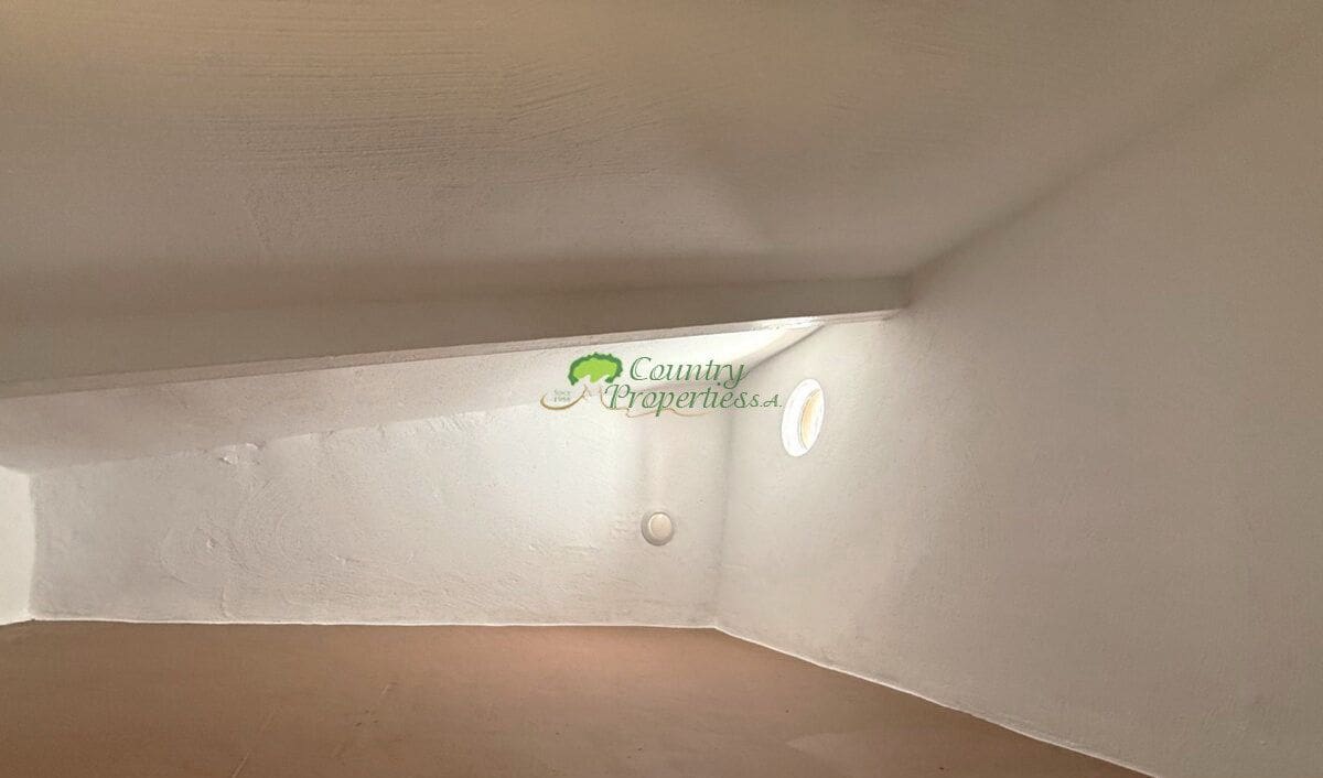 1 bedroom Townhouse for sale in Competa - € 55,000 (Ref: 10168263)