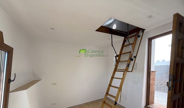 1 sypialnia Dom na sprzedaż w Cómpeta - 55 000 € (Ref: 10168263)