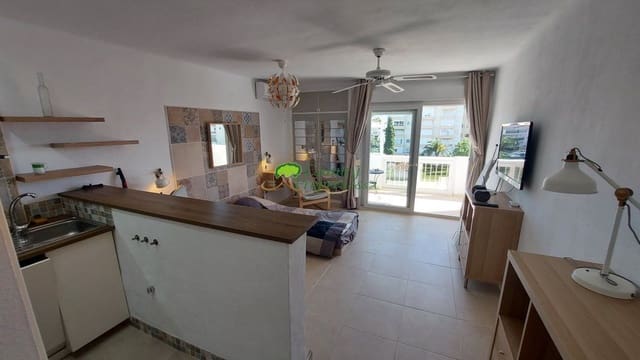 Studio til salg i Torrox med swimmingpool - € 179.000 (Ref: 10172085)