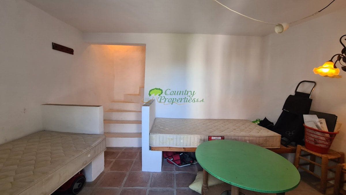 2 makuuhuone Omakotitalo myytävänä paikassa Competa - 157 000 € (Ref: 10184314)