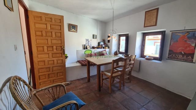 2 makuuhuone Omakotitalo myytävänä paikassa Cómpeta - 157 000 € (Ref: 10184314)