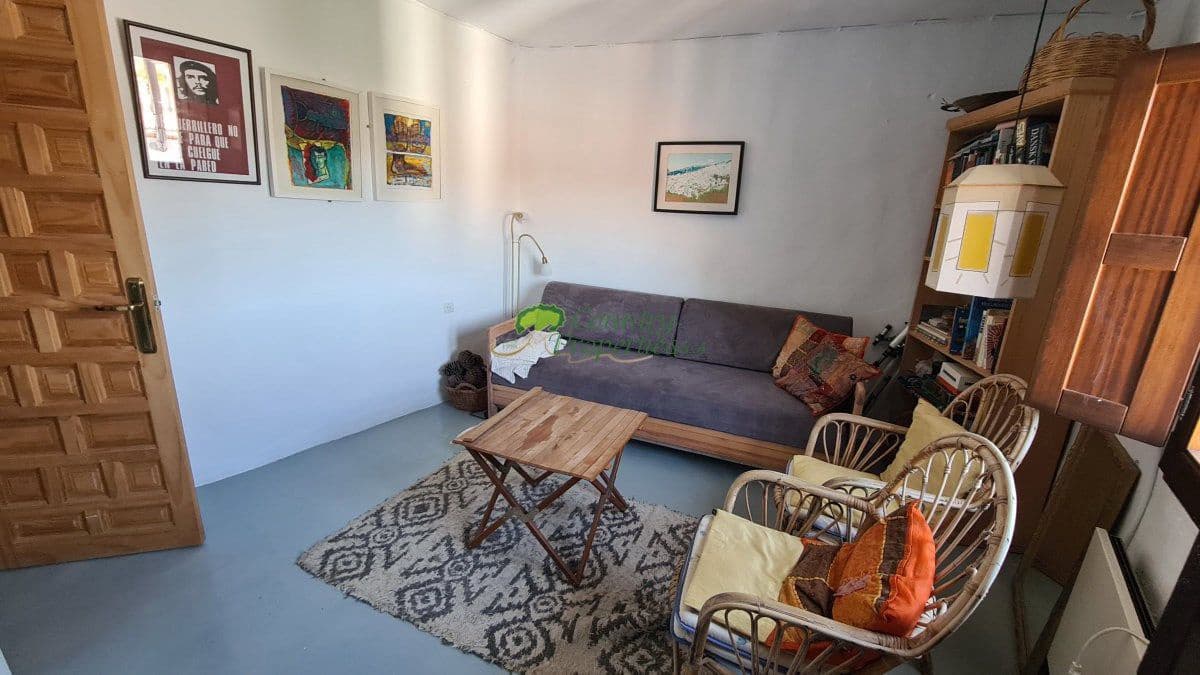 2 makuuhuone Omakotitalo myytävänä paikassa Competa - 157 000 € (Ref: 10184314)