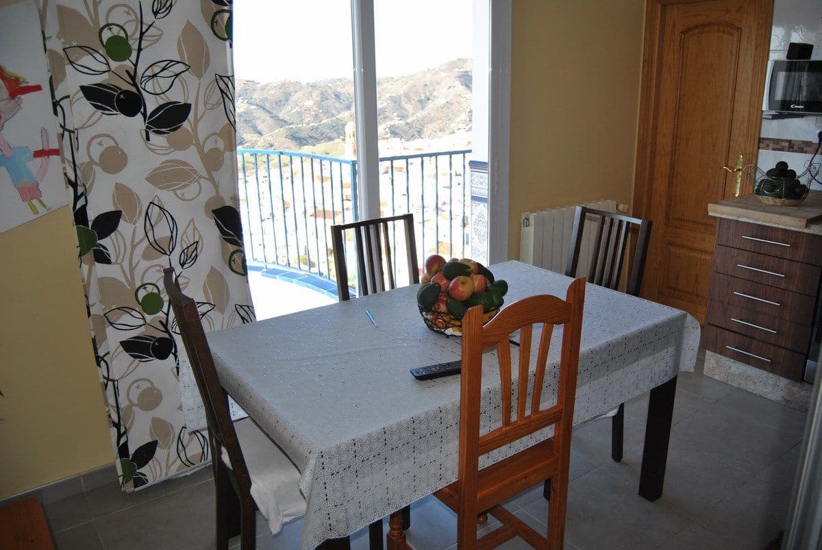 3 bedroom Townhouse for sale in Competa with garage - € 395,000 (Ref: 5220456)