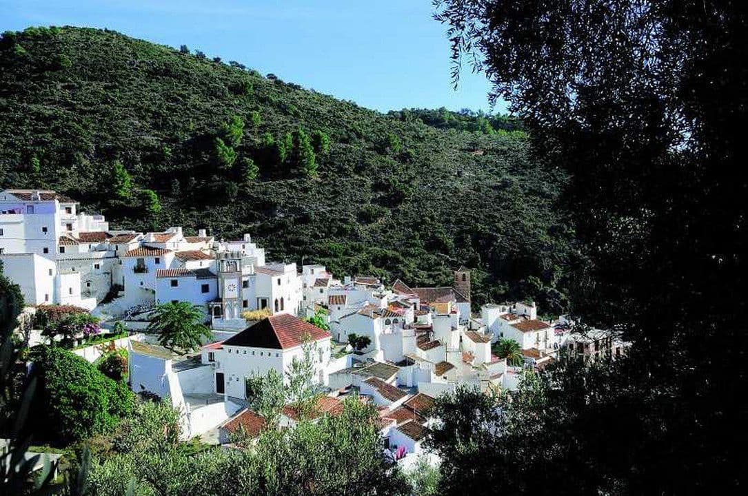 3 soveværelse Byhus til salg i Salares - € 213.000 (Ref: 5265587)