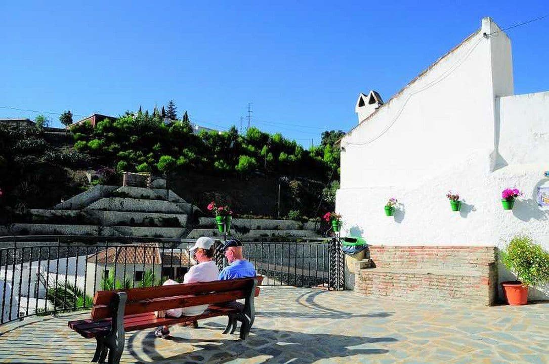 3 soveværelse Byhus til salg i Salares - € 213.000 (Ref: 5265587)